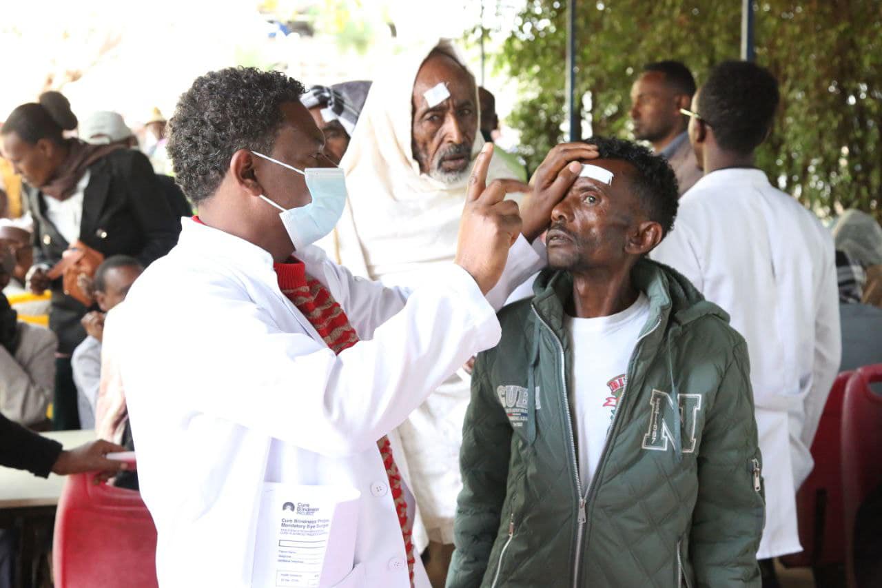 Hospitaalli Kompireensiivii Ispeeshaalayizidii Yuunivarsiitii Wallaggaa tajaajila (Hemo Dialysis)Miicaa Dhiigaa fi kutaa qorannoo maalummaa,amaloota baakteeriyaa fi duubdeebii qorichoota farra baakteeriyaa Guyyaa Har’aa eebbisiisuun ifatti tajaajila eegal